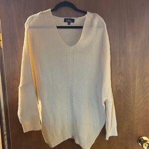 Lulu's Soft Cream V-Neck Sweater